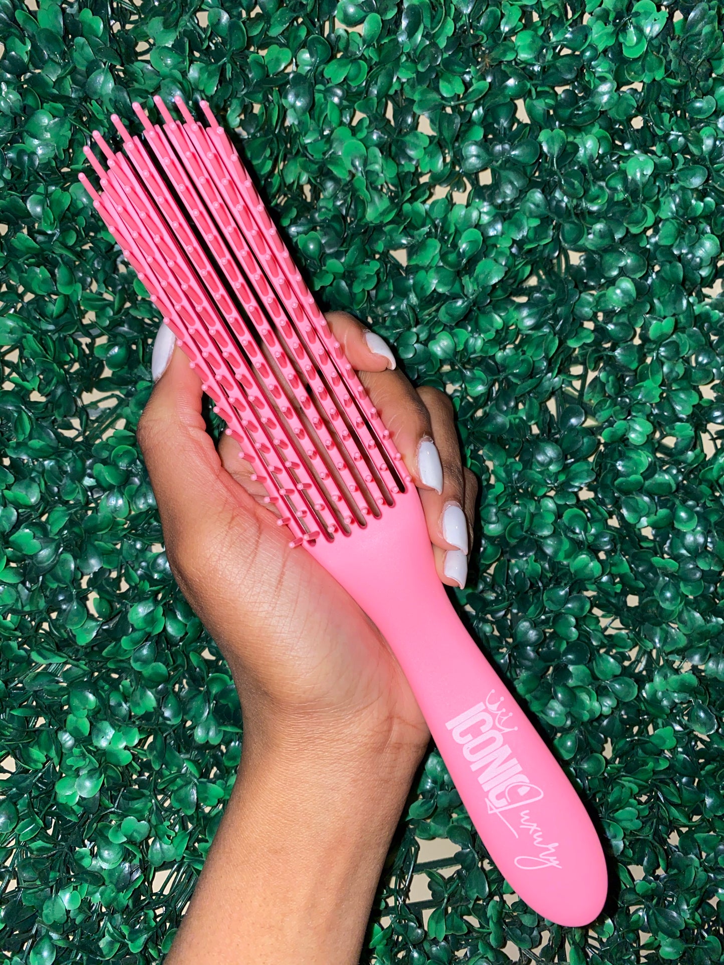 Iconic Detangling Brush
